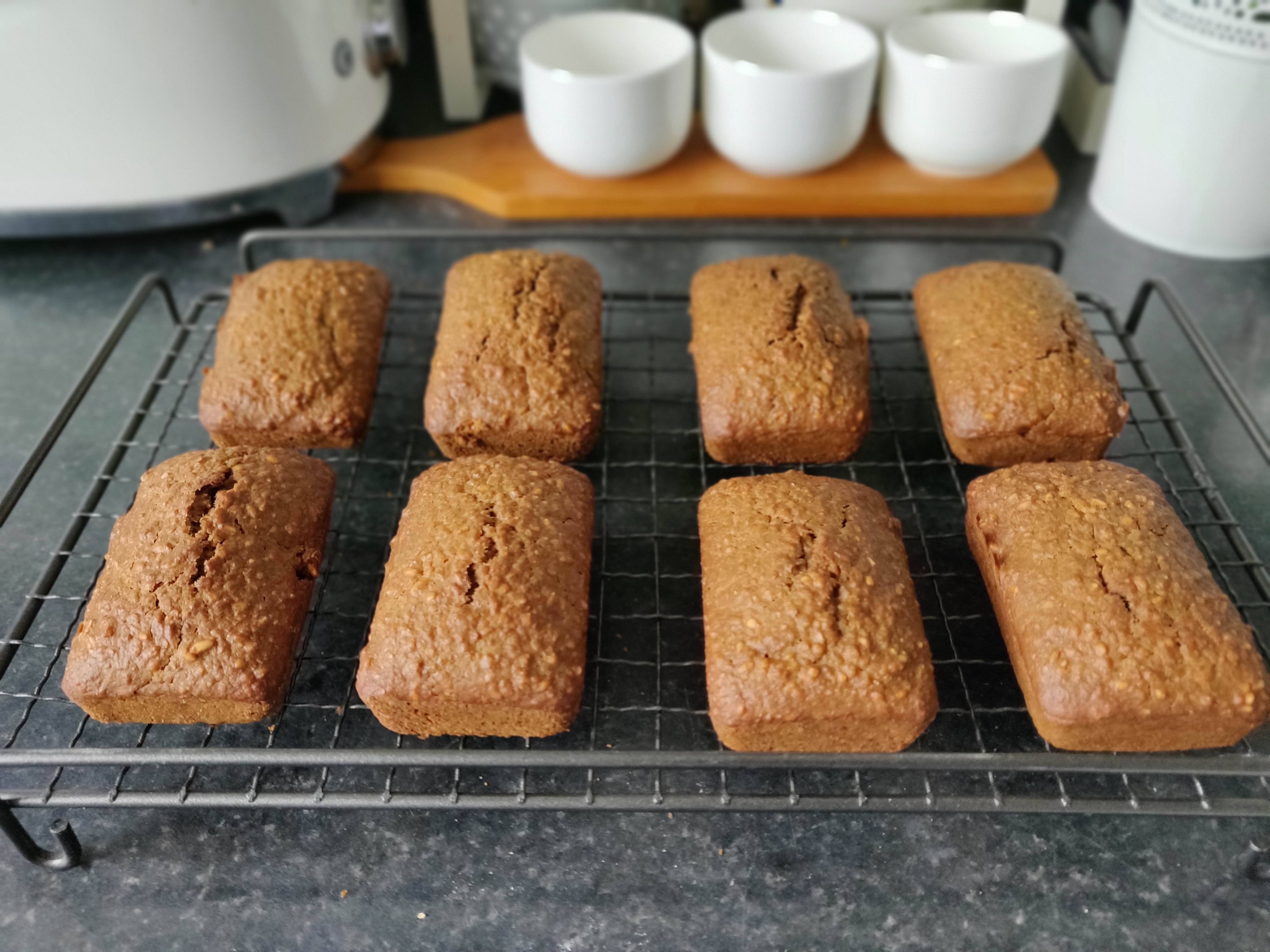 Mini-loaves of Guinness brown bread